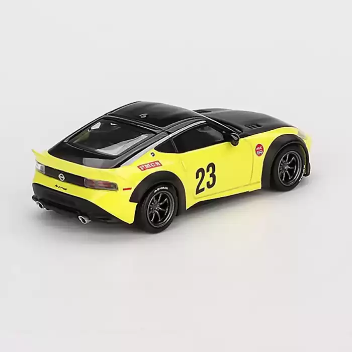 [Ön Satış ] Mini GT 1/64 Nissan Z LB NATION WORKS Ikazuchi Yellow - MGT00826