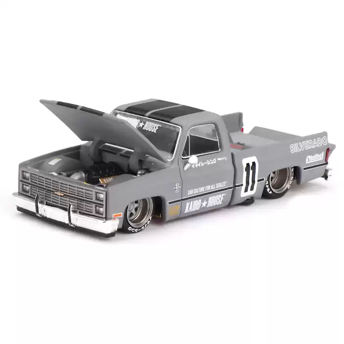 Mini GT Kaido House Chevrolet Silverado KAIDO V2 - KHM160