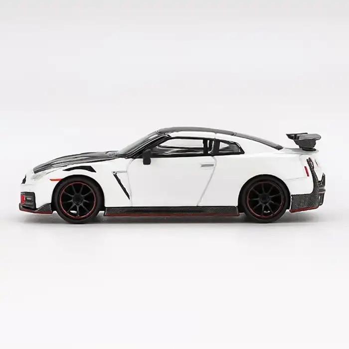 MINI GT：1/64 Nissan GT-R Nismo 2024 Brilliant White Pearl - MGT01045