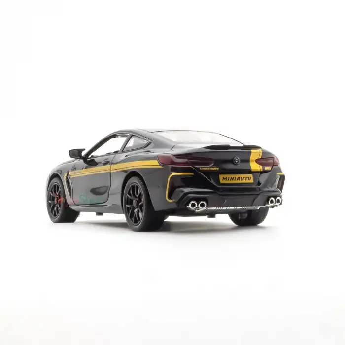 MINIAUTO 1:24 BMW M8 Competition Coupe Siyah - 24223S