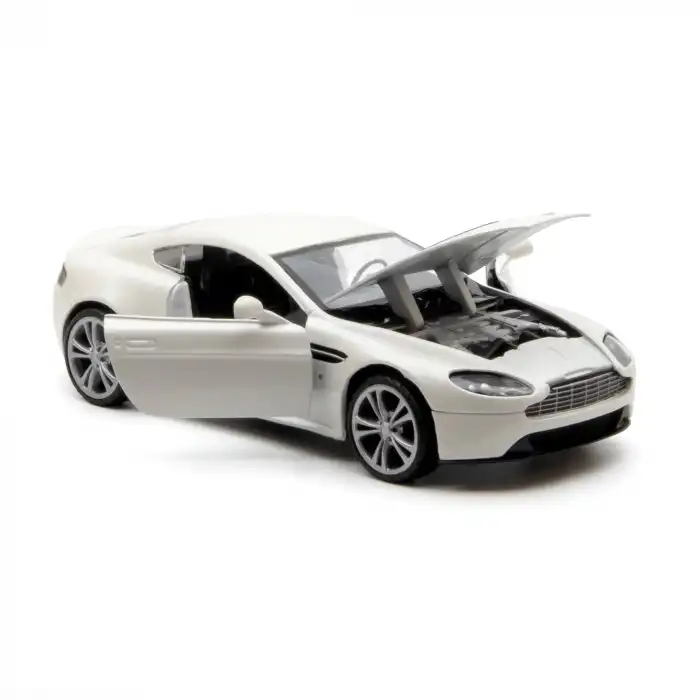 Motormax 1:24 Aston Martin V12 Vantage Diecast Model Araba Beyaz - 73357