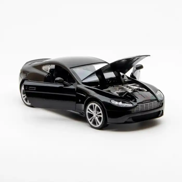 Motormax 1:24 Aston Martin V12 Vantage Diecast Model Araba Siyah - 73357