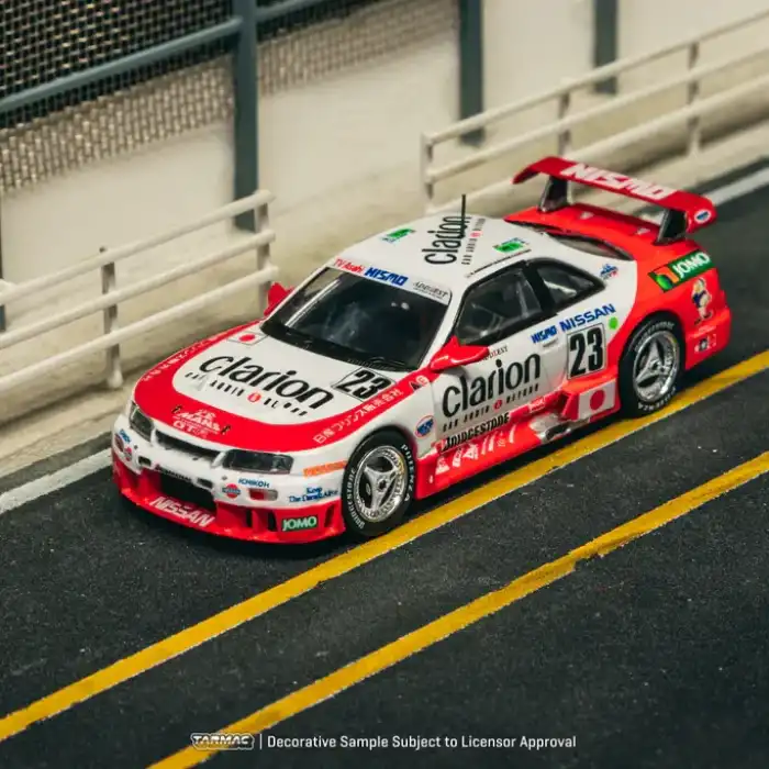 Tarmac Works 1/64 Nissan NISMO GT-R LM 24h of Le Mans 1995 Presentation #23 - HOBBY64