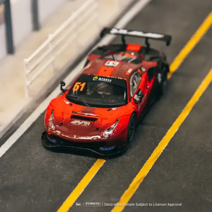 Tarmac Works X iXO Models 1/64 Ferrari 488 GT3 Macau GT Cup 2022 Harmony Racing #51 - HOBBY64
