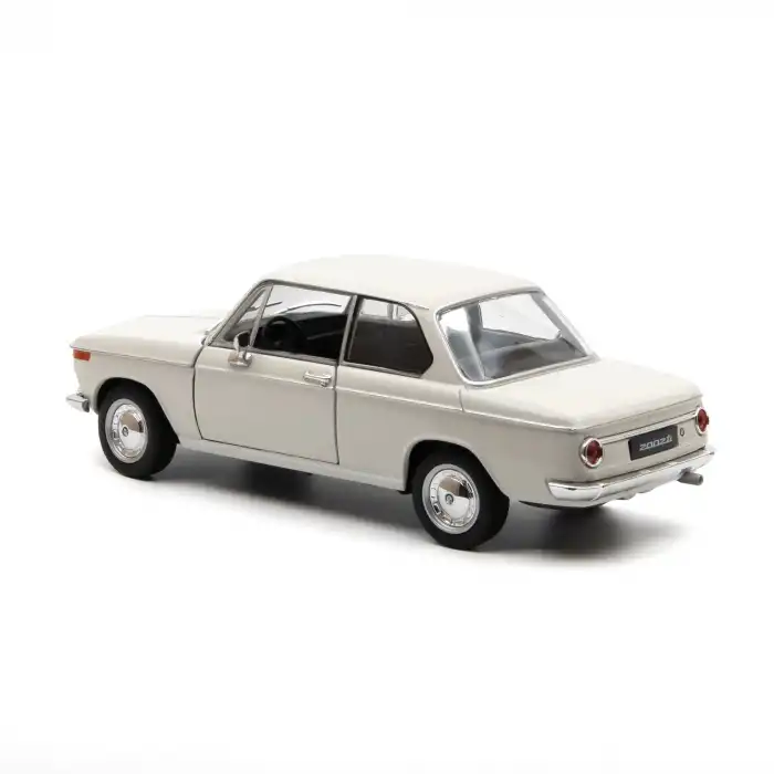 Welly 1:24 BMW 2002ti Diecast Model Araba Krem - 24053W