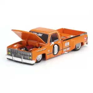[KaidoHouse x Mini GT] Chevrolet Silverado Dually KAIDO WORKS V2 - KHMG090