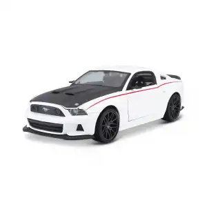 Maisto 1:24 2014 Ford Mustang Street Racer Beyaz Metal Model Araba - 31506