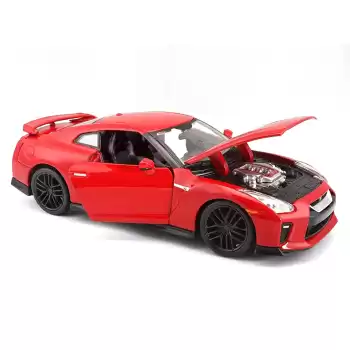 Bburago 1:24 2017 Nissan GT-R