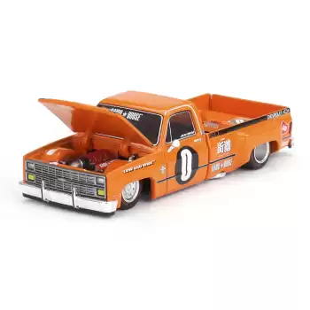 [KaidoHouse x Mini GT] Chevrolet Silverado Dually KAIDO WORKS V2 - KHMG090