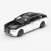 (ÖN SATIŞ) Mini GT 1/64 BMW i7 xDrive60 Alpine White / Black Sapphire MGT00959