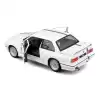 Bburago 1:24 1988 BMW 3 Series M3 - Beyaz