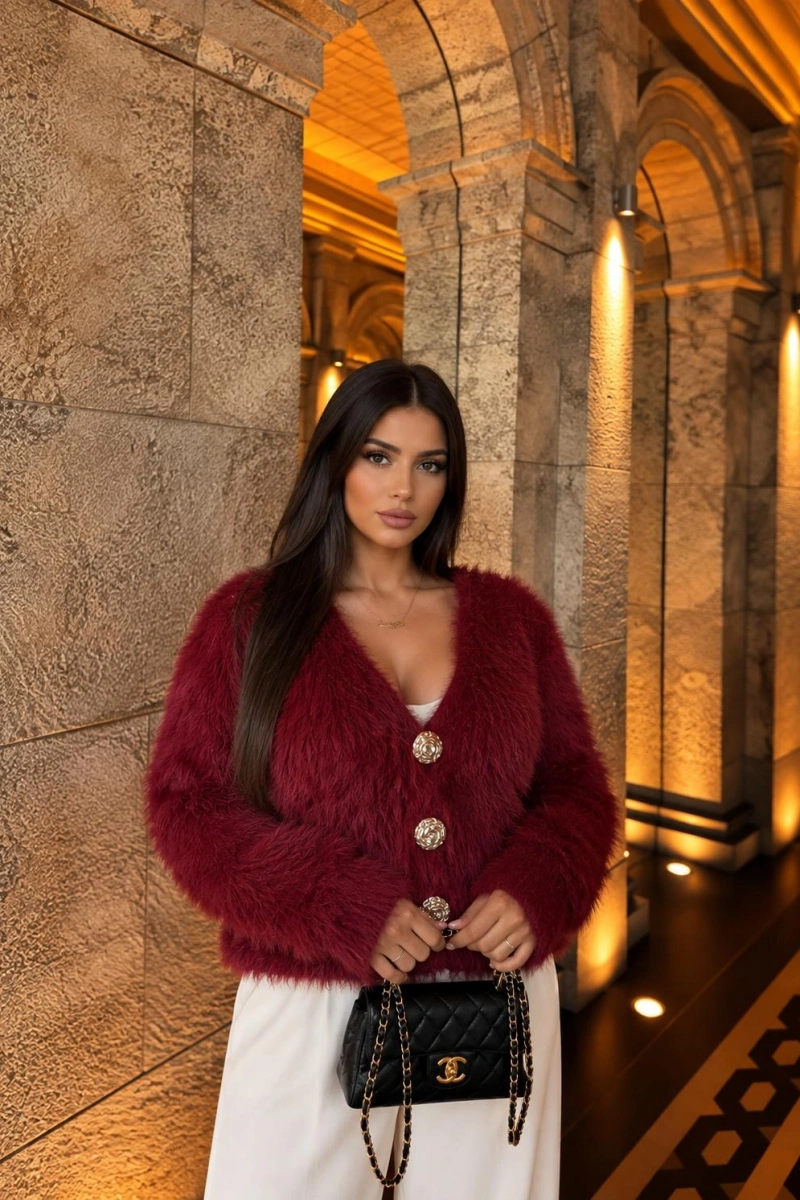 BORDO SAKALLI GOLD DÜĞMELİ V YAKA TRİKO