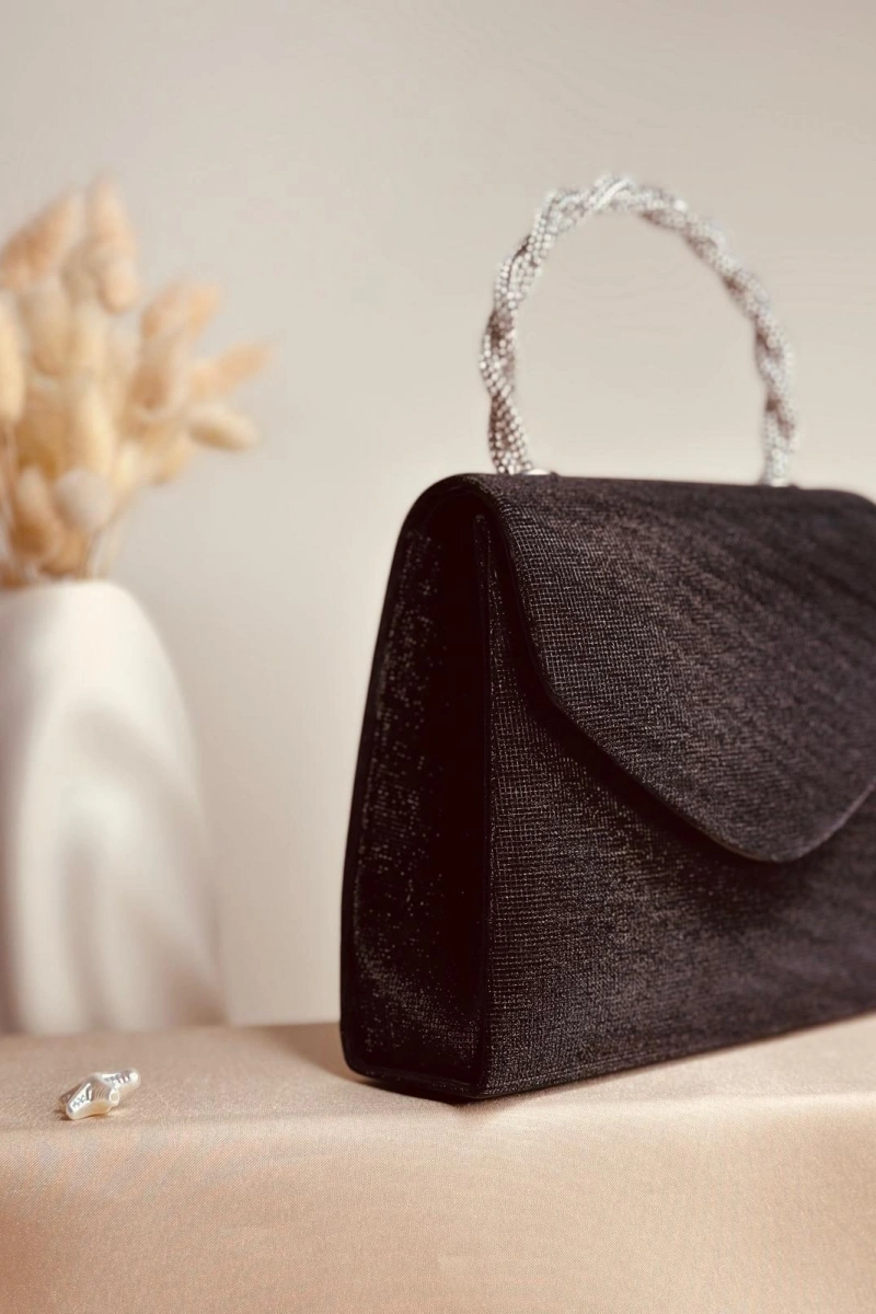 ELORA LUREX DOKULU SİMLİ SİYAH ÇANTA