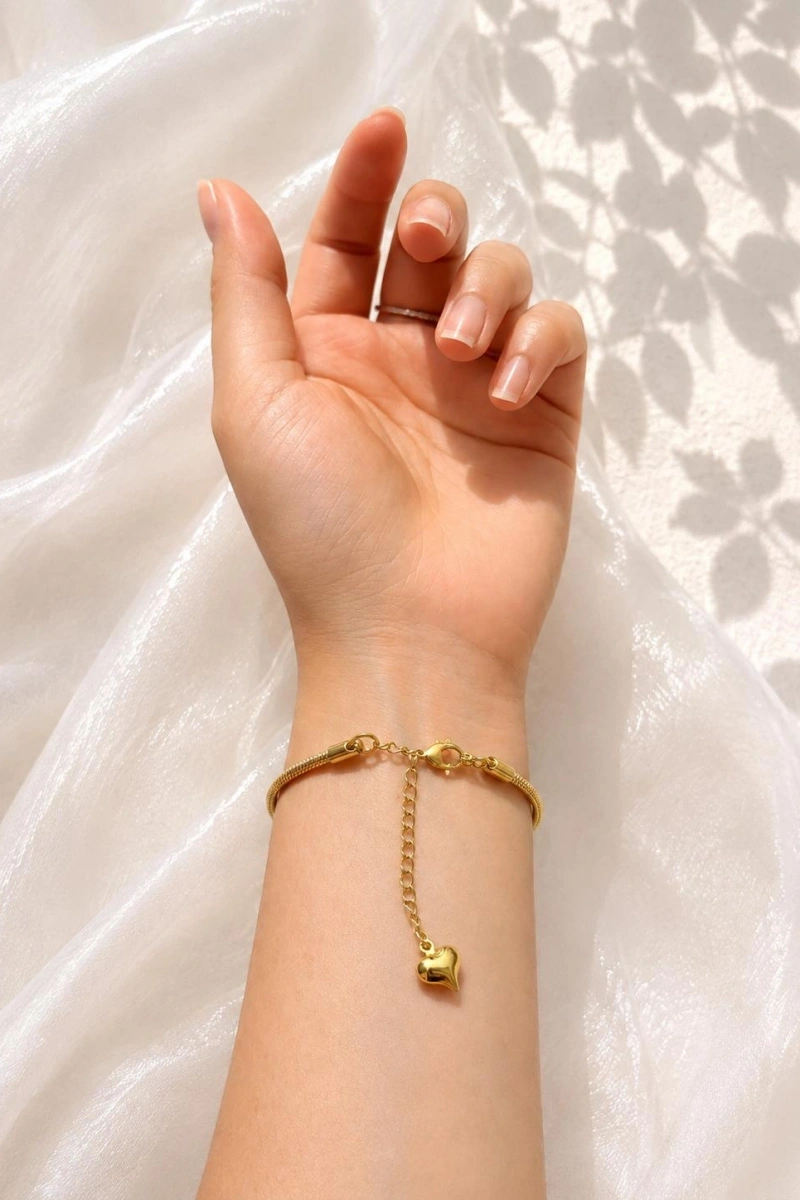 YILDIZ-GÖZ FİGÜR CHARMLI GOLD BİLEKLİK