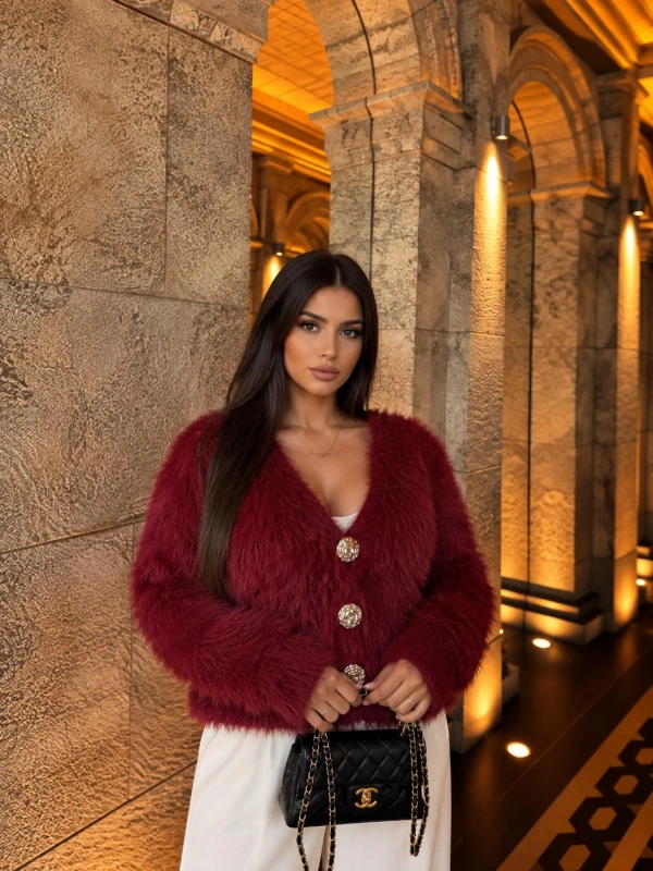 BORDO SAKALLI GOLD DÜĞMELİ V YAKA TRİKO