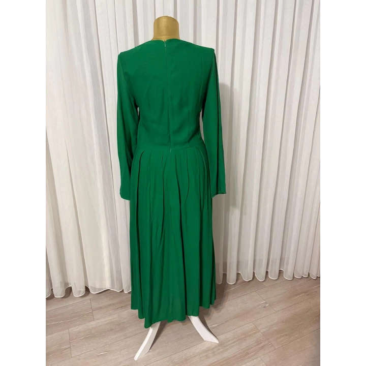 Çim Yeşili Elbise