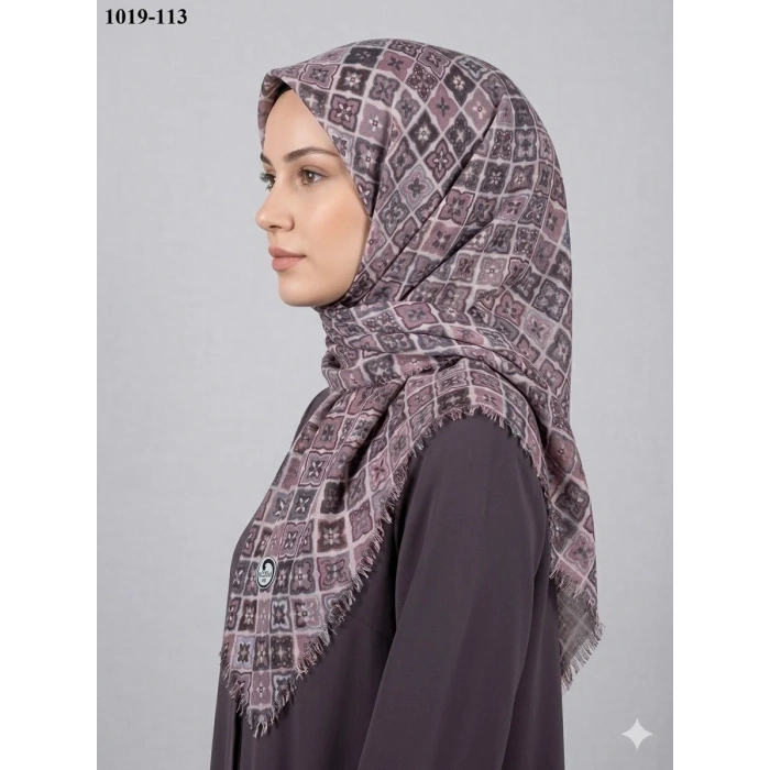 Huzurlu İpek Desenli Flamlı Pamuk Eşarp 1019-113