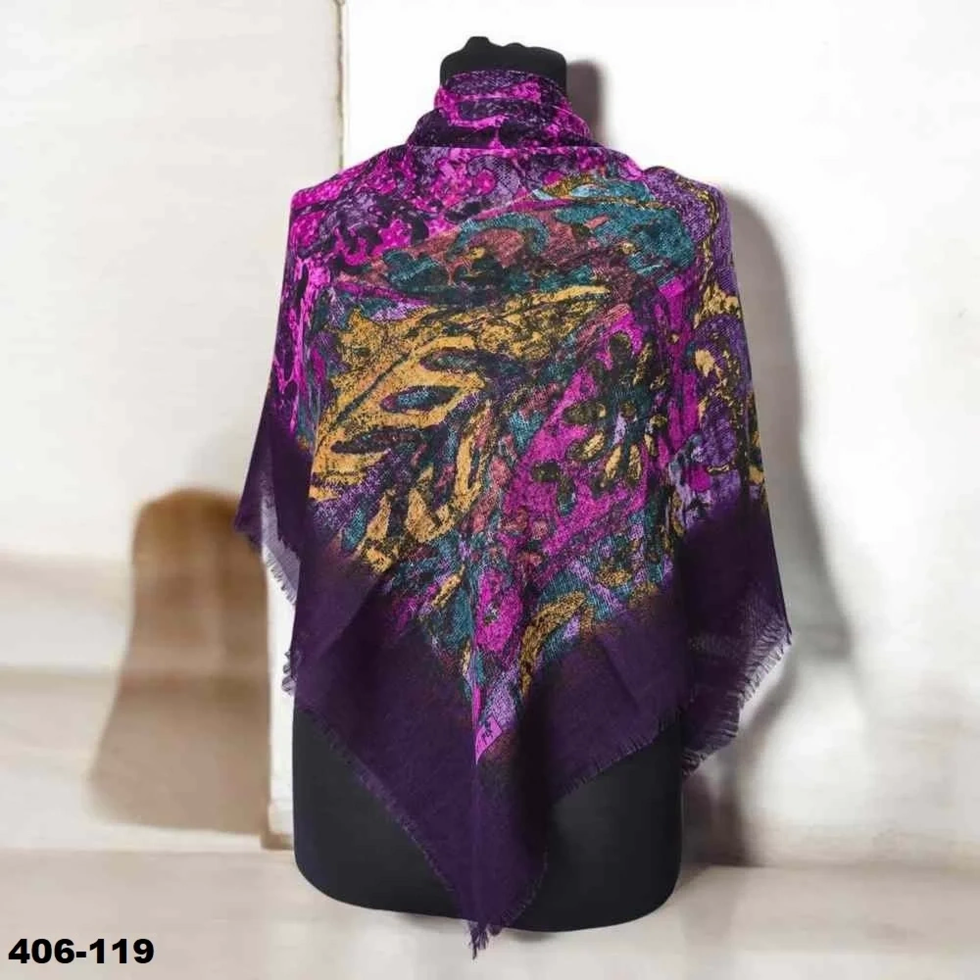 Soft İpek Desenli Flamlı Kotton Eşarp 406-119