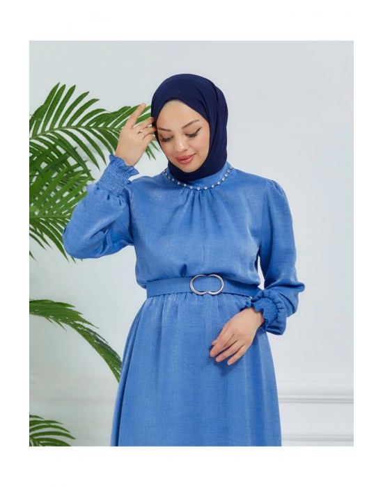 parlak kumaş elbise