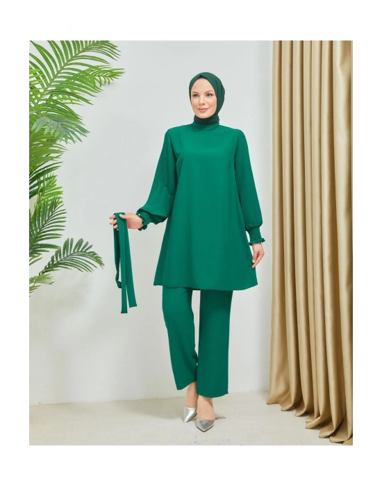 Kolları Piliseli Pantolonlu İkili Takım Krep Kumaş 7994