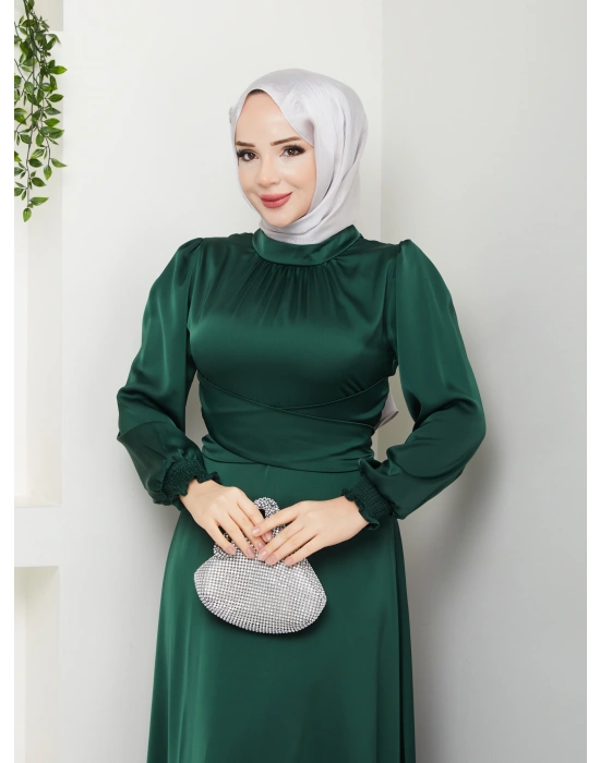 Çapraz Bağlama Detaylı Saten Elbise