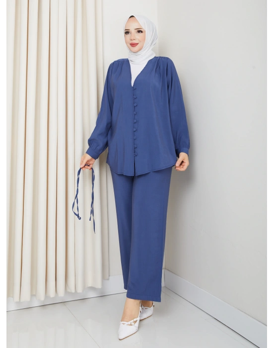 Düğme Detaylı Modal Takım