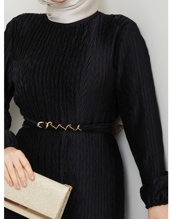 Kendiliğinden Piliseli Elbise