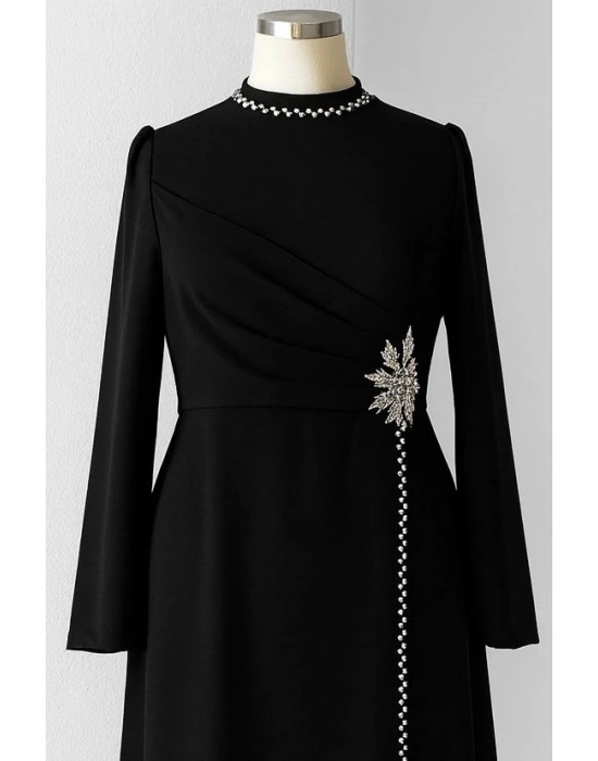 Krep Kumaş Taş Detaylı Abiye