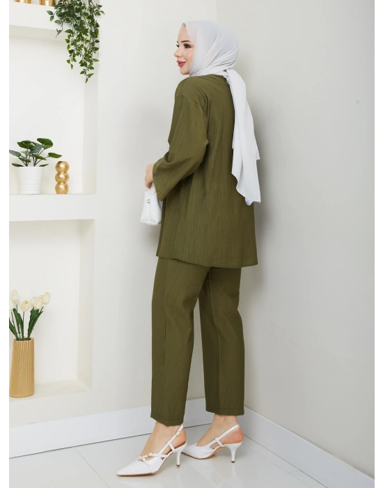 Önü Bağlamalı Çilek Kumaş Pantolonlu Takım