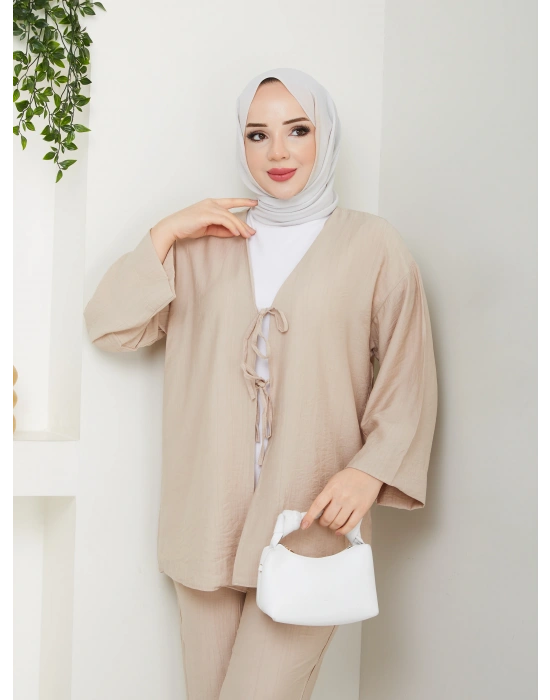 Önü Bağlamalı Çilek Kumaş Pantolonlu Takım