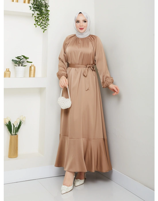 Volan Detaylı Saten Elbise