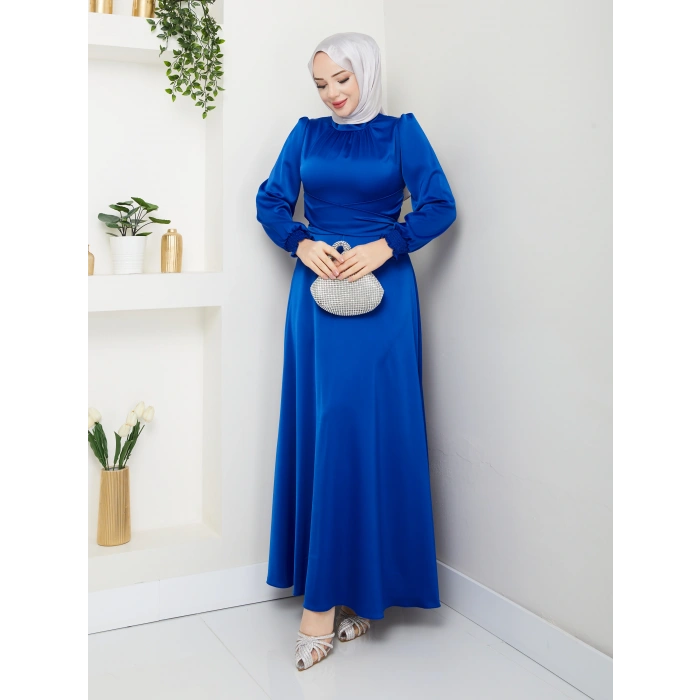 Çapraz Bağlama Detaylı Saten Elbise