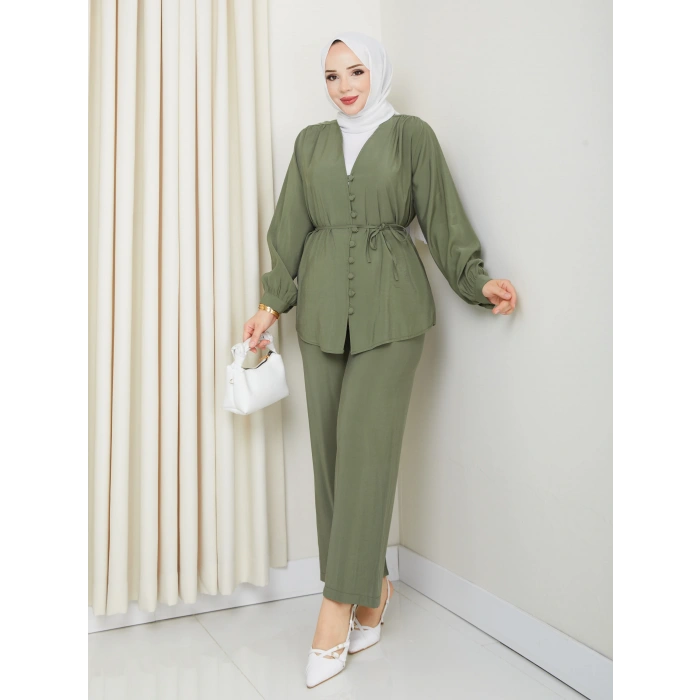 Düğme Detaylı Modal Takım