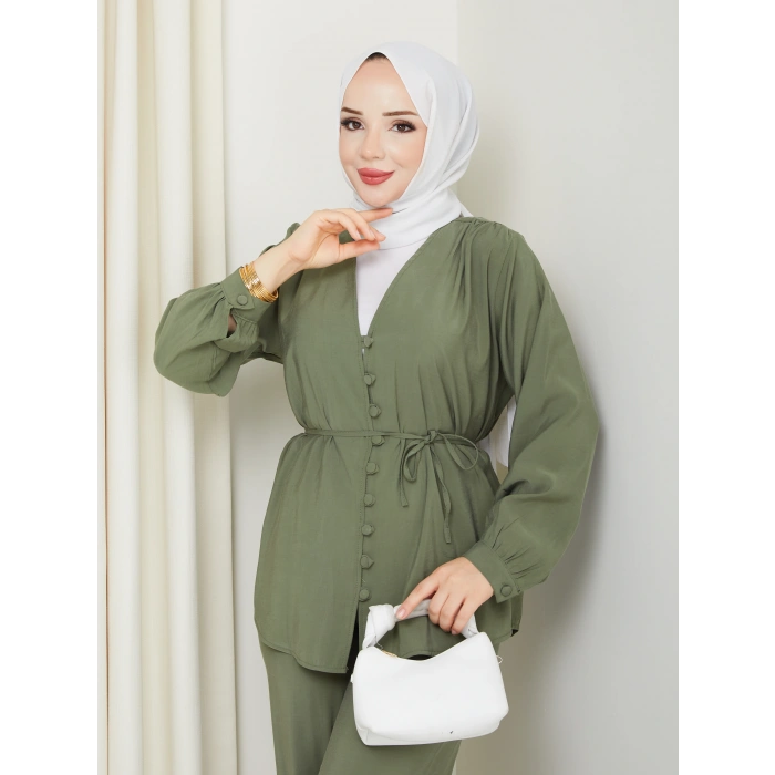 Düğme Detaylı Modal Takım