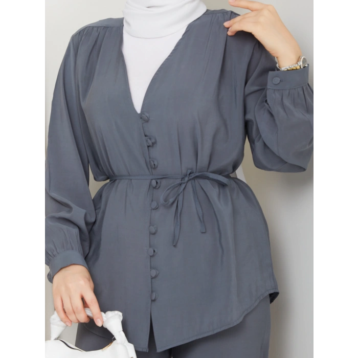 Düğme Detaylı Modal Takım