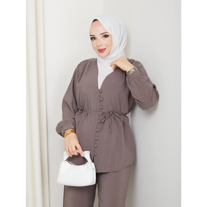 Düğme Detaylı Modal Takım