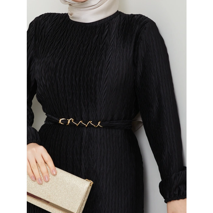 Kendiliğinden Piliseli Elbise