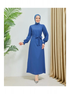 Kolları Piliseli Manşet Gipe Detaylı Krep Kumaş Elbise 7989