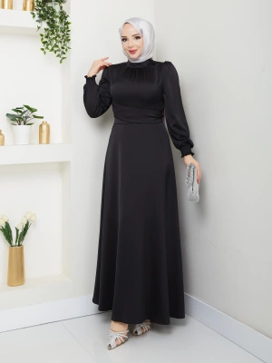 Çapraz Bağlama Detaylı Saten Elbise