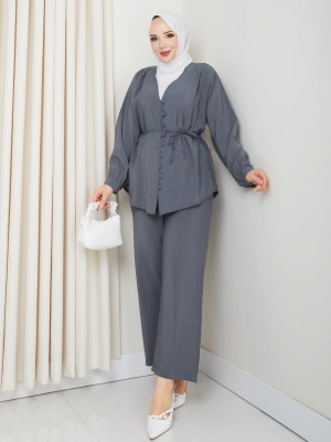 Düğme Detaylı Modal Takım