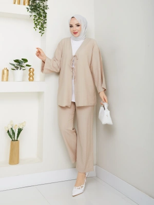 Önü Bağlamalı Çilek Kumaş Pantolonlu Takım