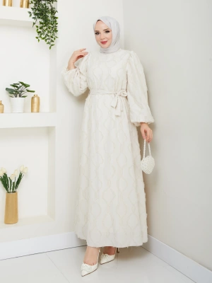 Simli Püskül Detaylı Kuşaklı Elbise