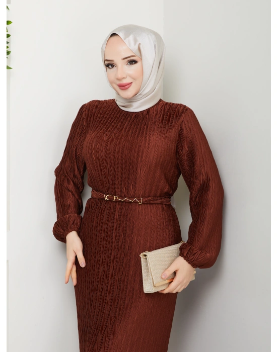 Kendiliğinden Piliseli Elbise