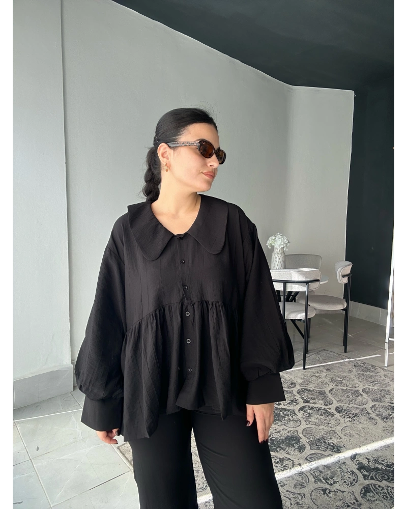 Kalp Yaka Siyah Takım