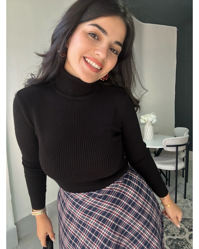 Siyah Balıkçı Yaka Kazak