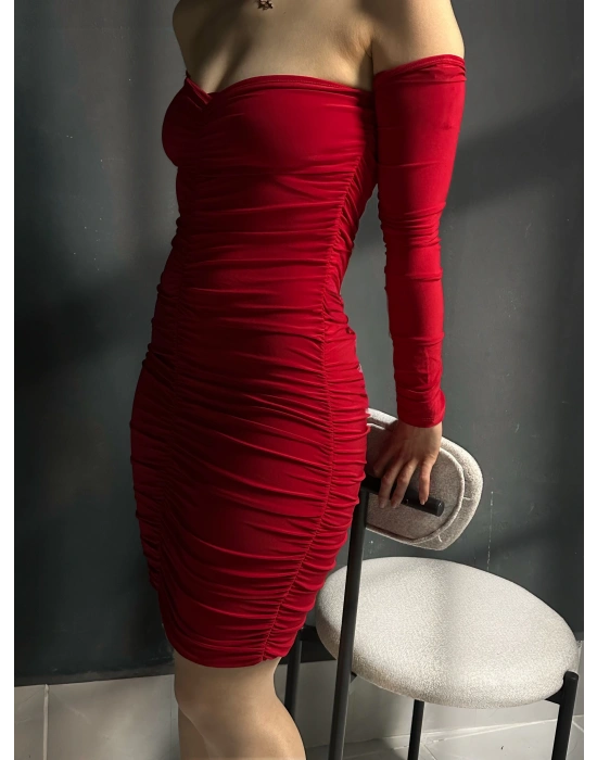 Kalp Yaka Kırmızı Elbise