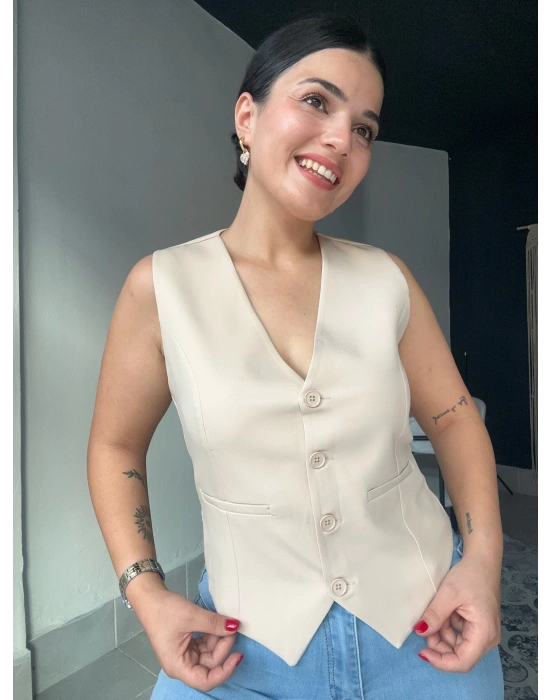 Düğmeli Krem Yelek