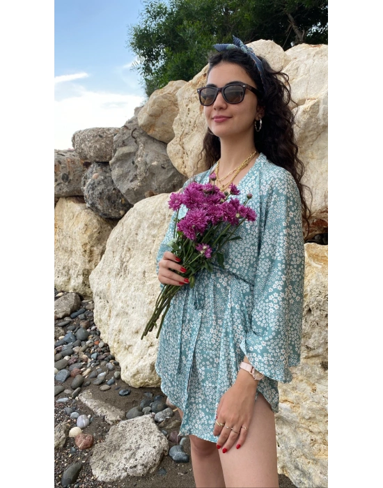 Mint Çiçek Desenli Pareo