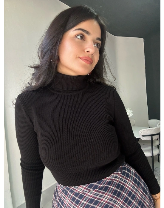 Siyah Balıkçı Yaka Kazak