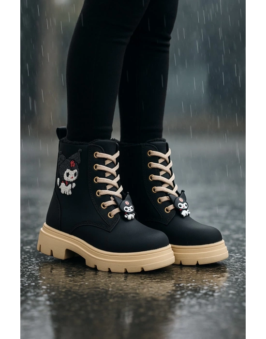 Kız Çocuk Figür Detaylı Fermuarlı Bot